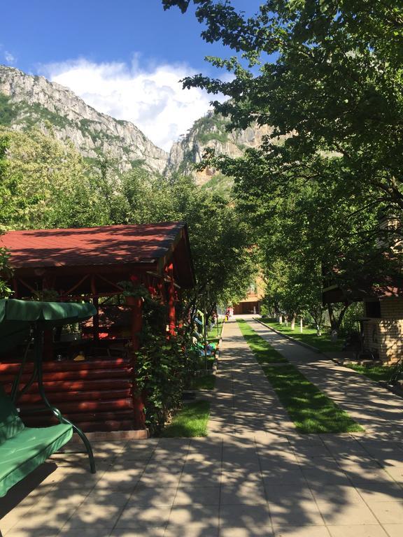Pensiunea Jojo Băile Herculane Buitenkant foto